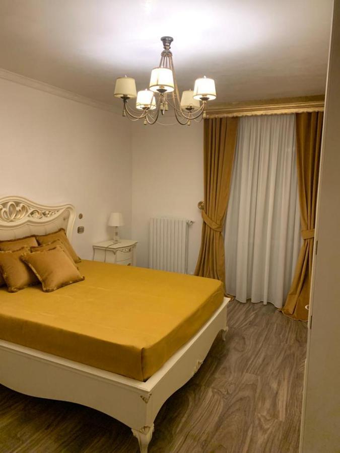 Ferienwohnung Le 4 Stelle Luminose Trinitapoli Exterior foto